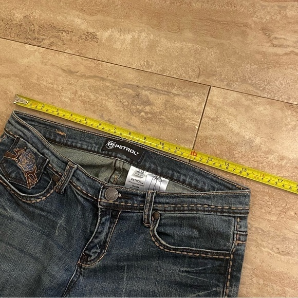 Petrol Jeans Roxie Size 6 Low Rise Distressed Western Embroidered Pockets - Picture 2 of 14